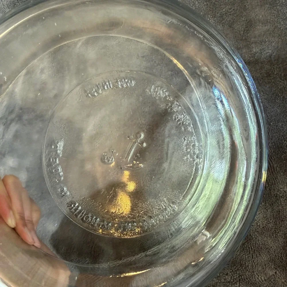 Anchor Hocking Clear Glass Mixing Bowls Set of 2 Microwave Oven Safe Made in USA